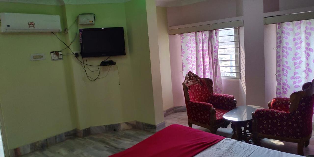 Hotel Hcb Brahmapur Zewnętrze zdjęcie
