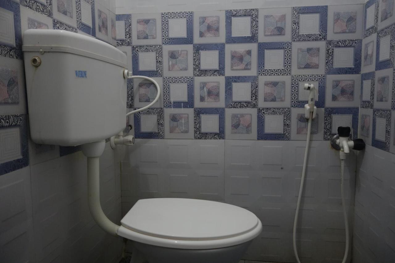 Hotel Hcb Brahmapur Zewnętrze zdjęcie