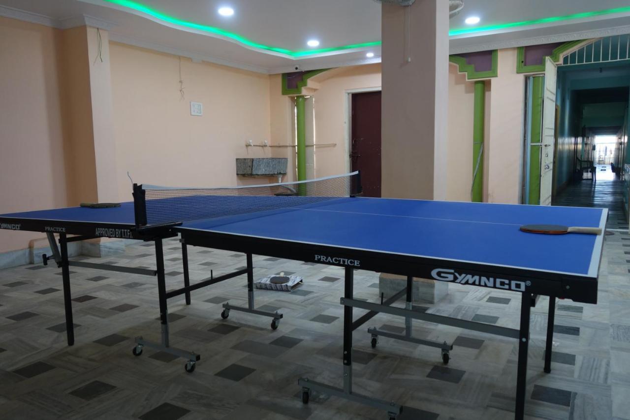Hotel Hcb Brahmapur Zewnętrze zdjęcie